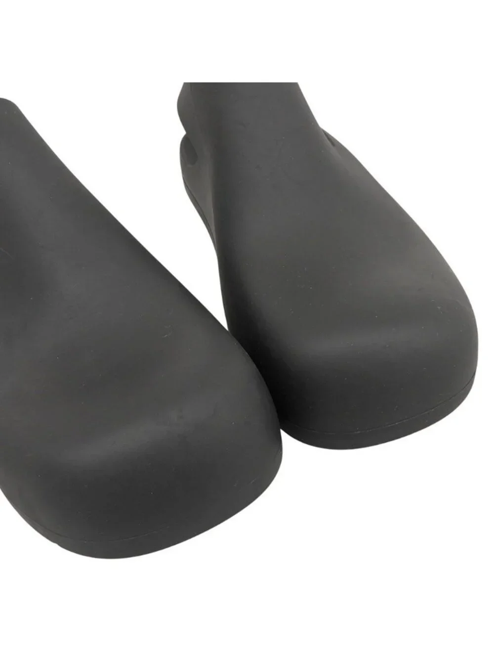 Bottega Veneta category sandals